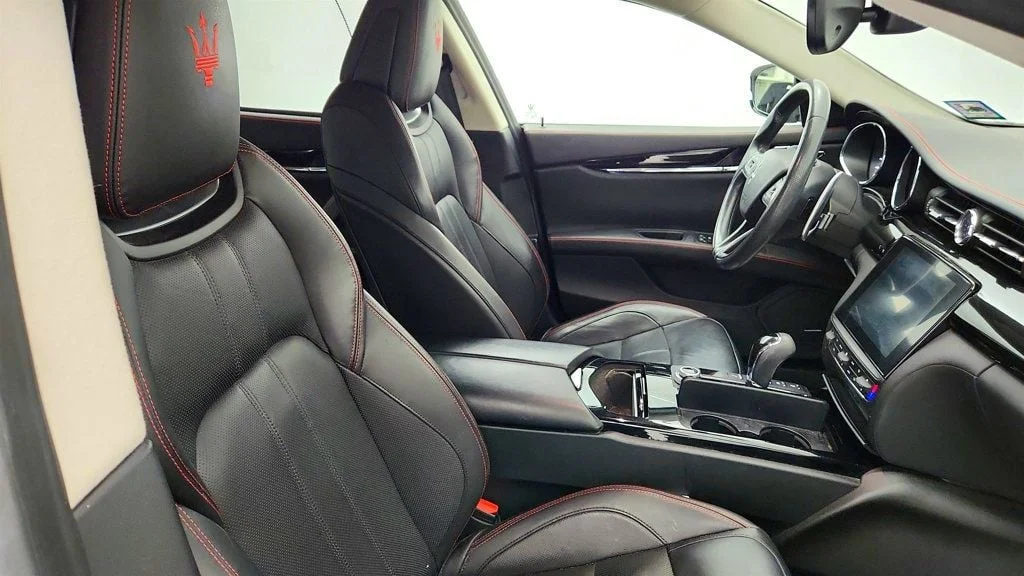 Used 2017 Grigio Maratea Metallescent Maserati S Q4 GranSport 3.0L Driver Assistance Pack+ & Cooled Front Seats image 23