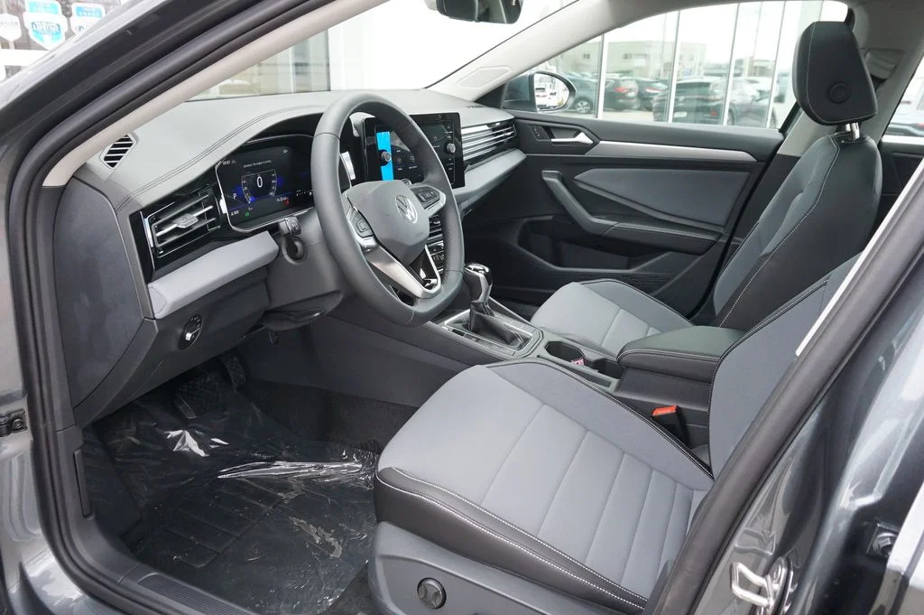 New 2026 Gray Volkswagen 1.5T SE image 8
