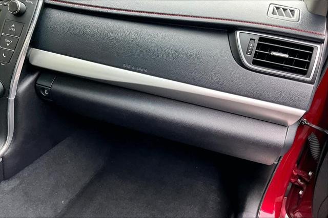 Certified Used 2017 RUBY FLARE PEARL Toyota  image 19