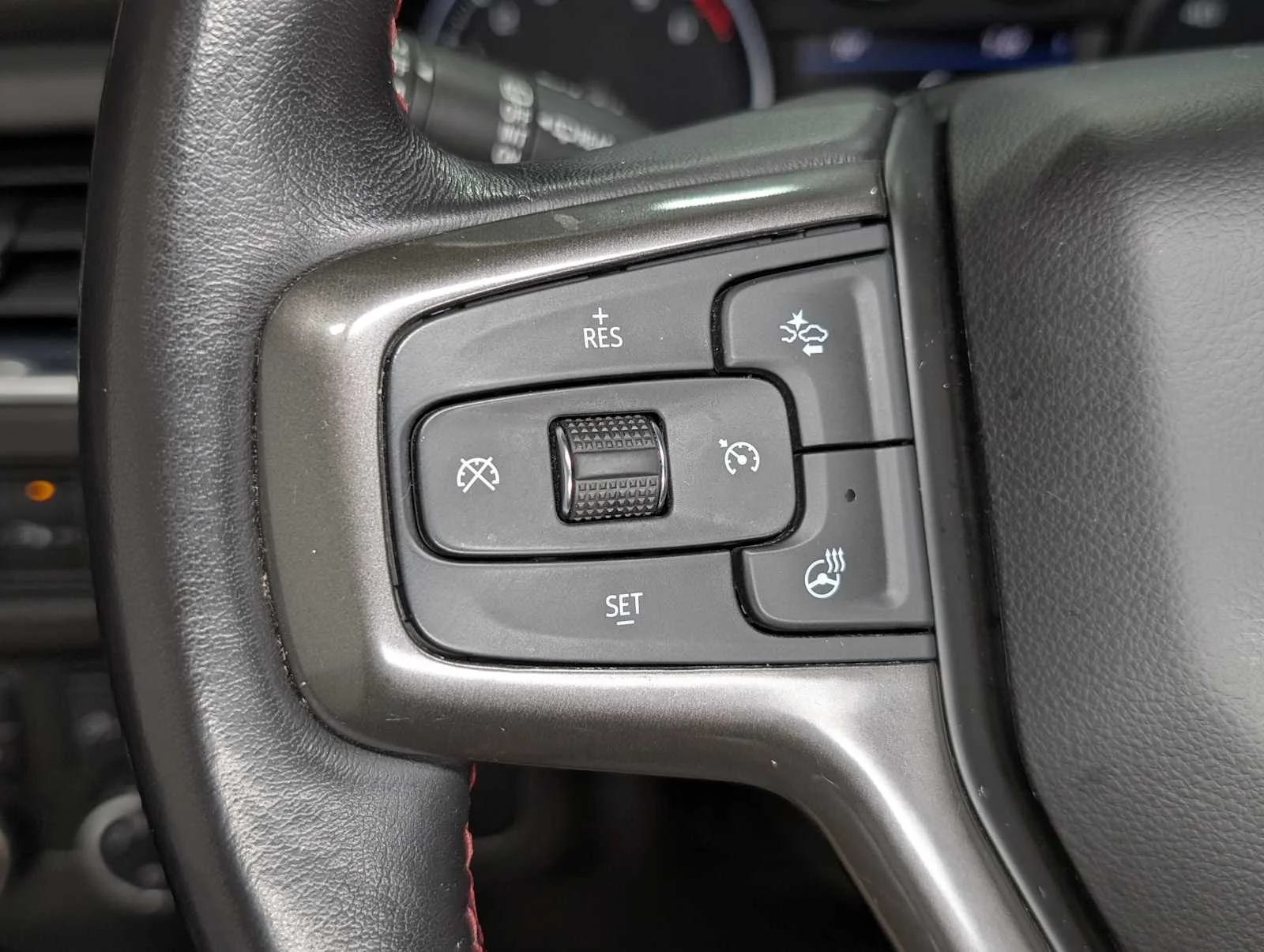 Used 2021 Shadow Gray Metallic Chevrolet RST image 37