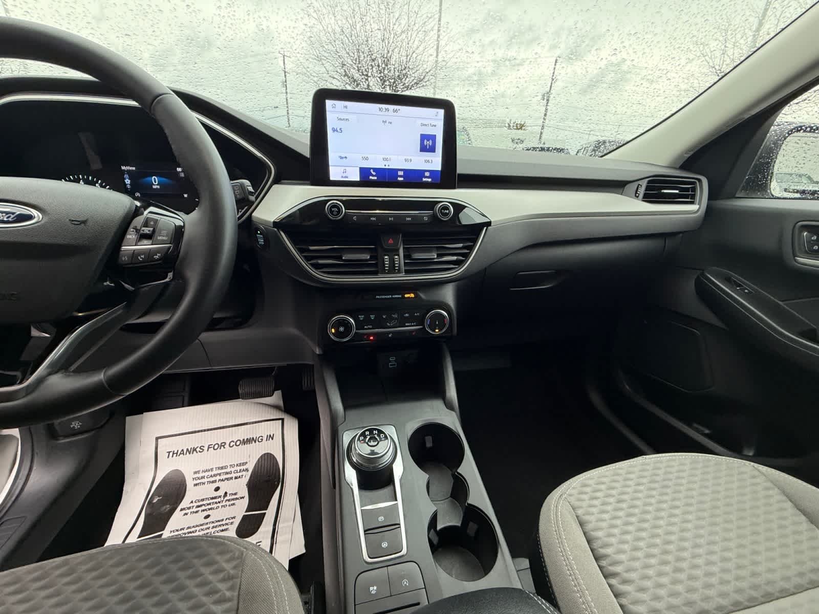 Used 2022 Star White Metallic Tri-Coat Ford SE image 20