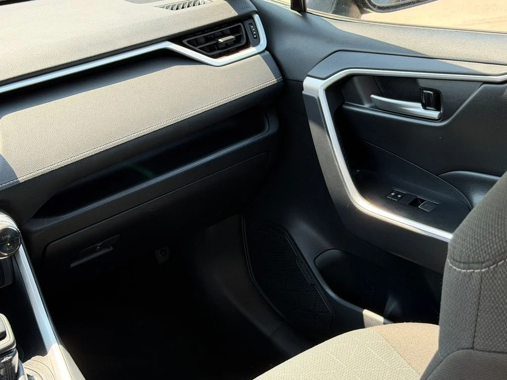 Used 2025 Black Toyota XLE image 19