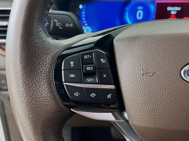 Used 2022 White Ford King Ranch image 13