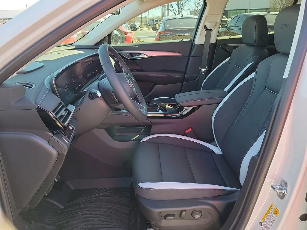 2026 Buick Envision Sport Touring - Photo 19