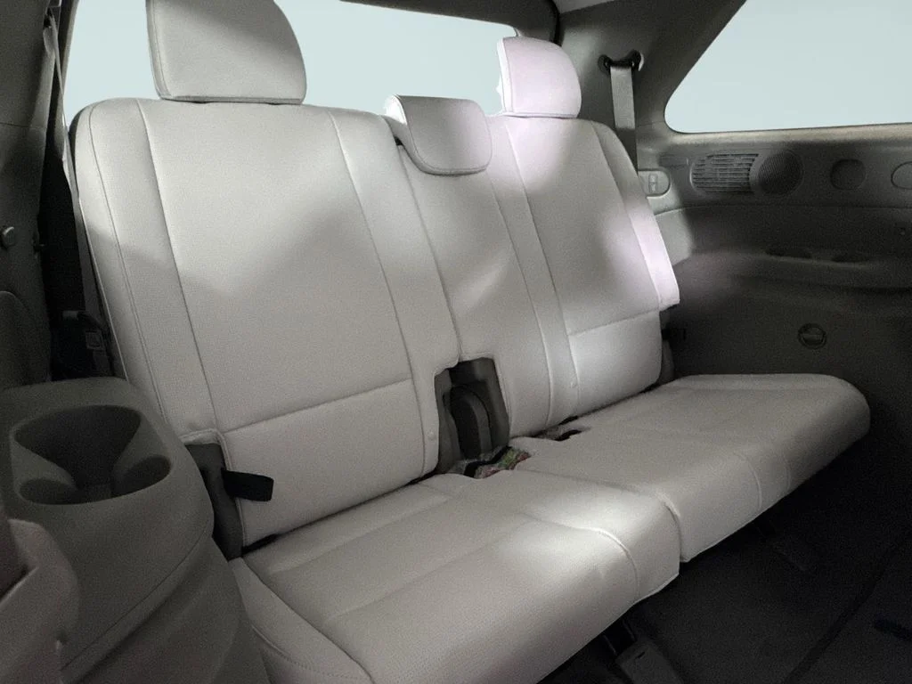 New 2026 White Hyundai SEL Premium image 16