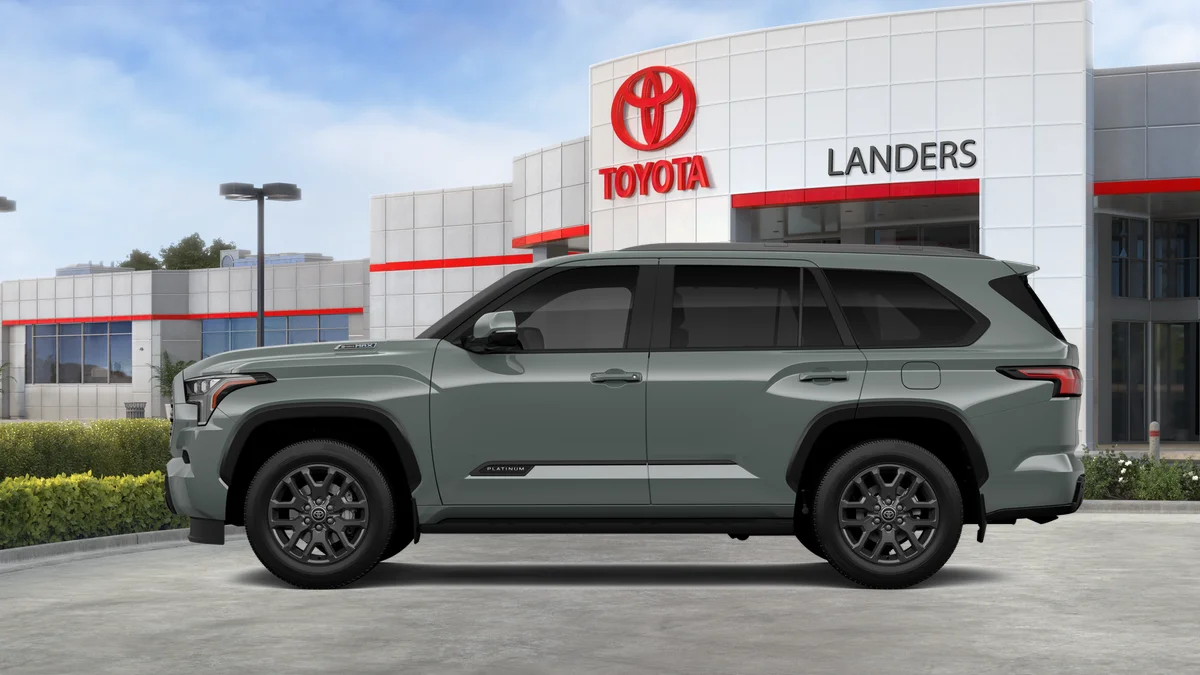 New 2026 Lunar Rock Toyota Platinum image 31