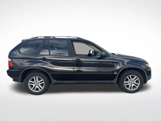 Used 2004 Black BMW 3.0i image 4
