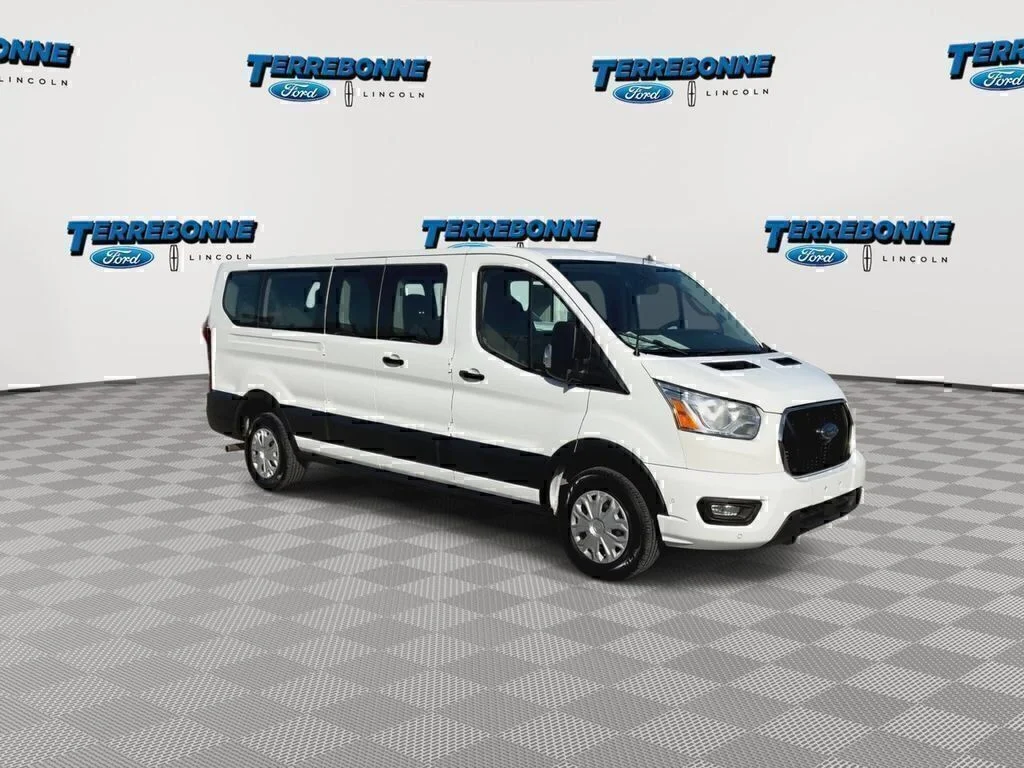 Used 2021 Oxford White Ford XLT image 2