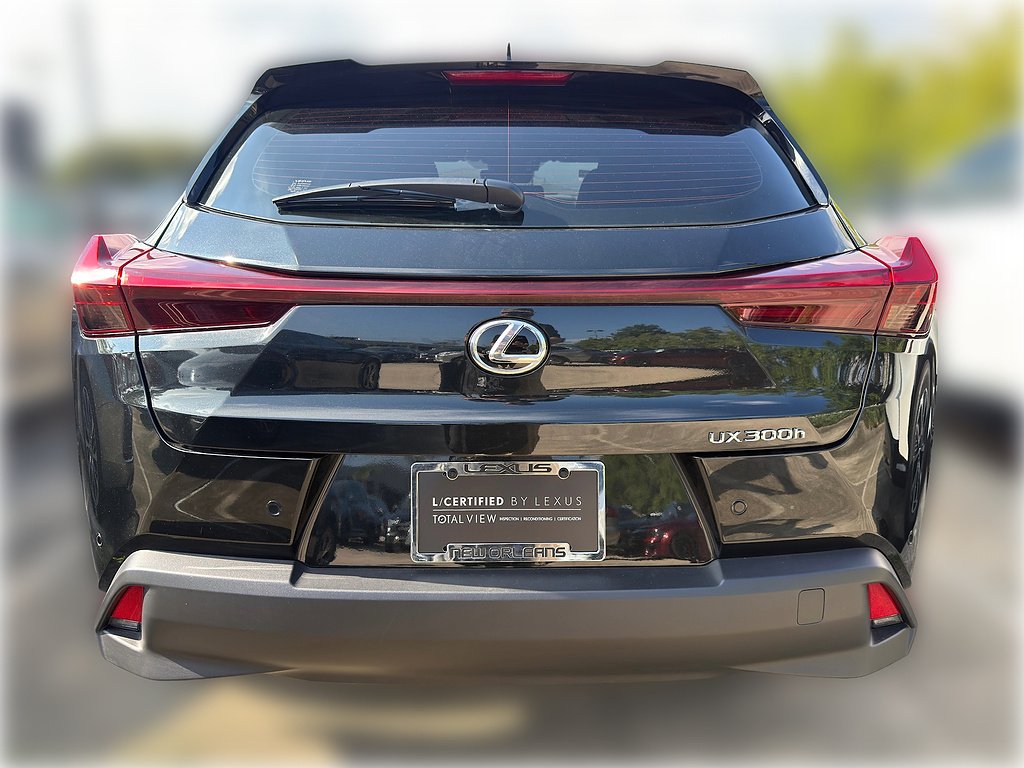 Certified Used 2026 GRAPHITE BLACK GF. Lexus Premium image 9