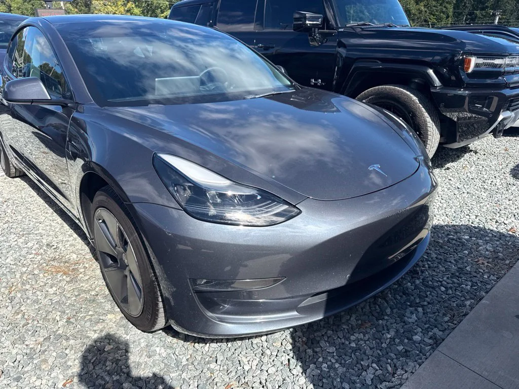 Used 2022 Gray Tesla Long Range image 2