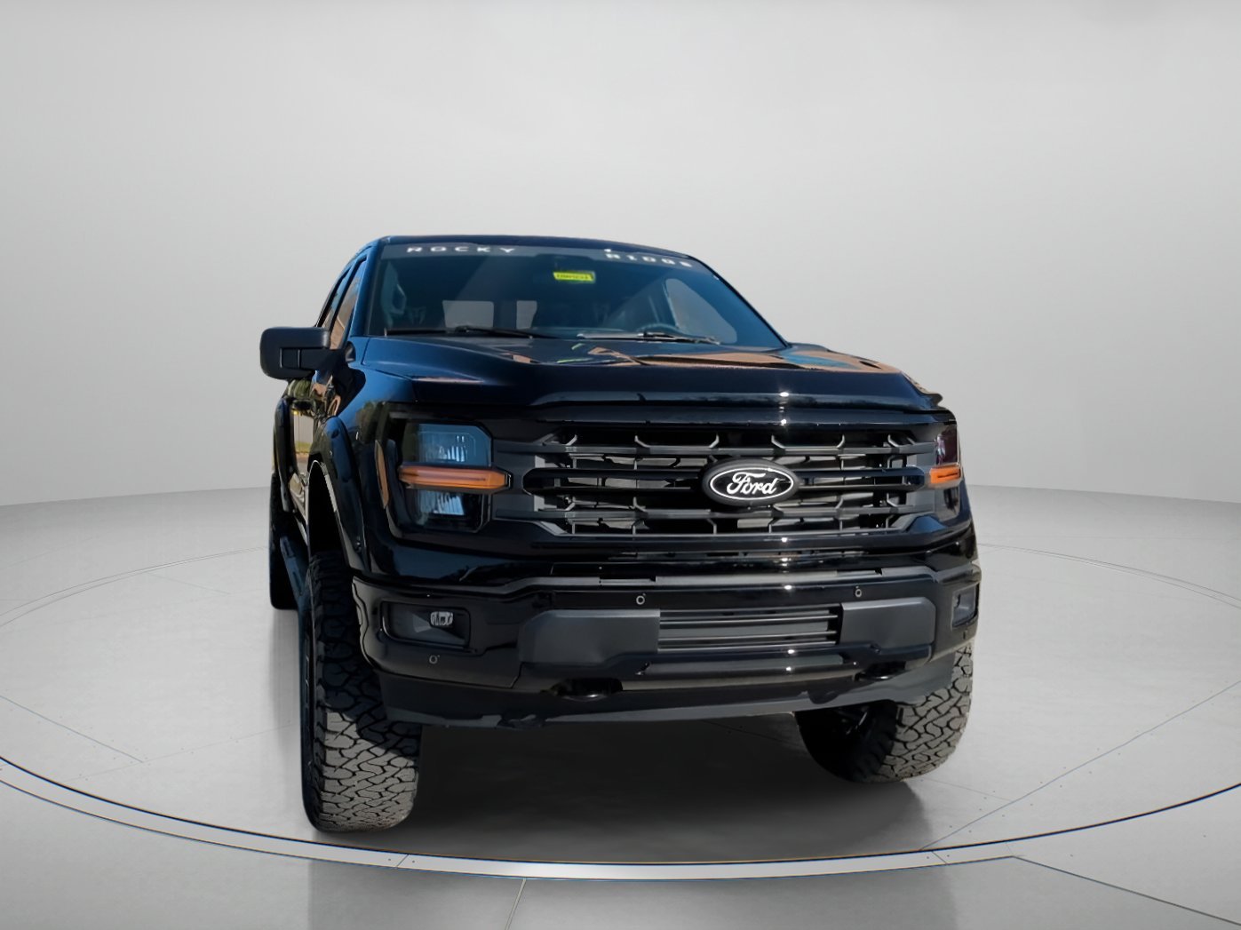 New 2026 Agate Black Metallic Ford XLT image 2