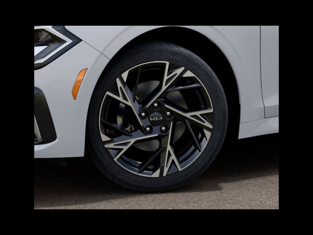 New 2027 Snow White Pearl Kia GT-Line image 22