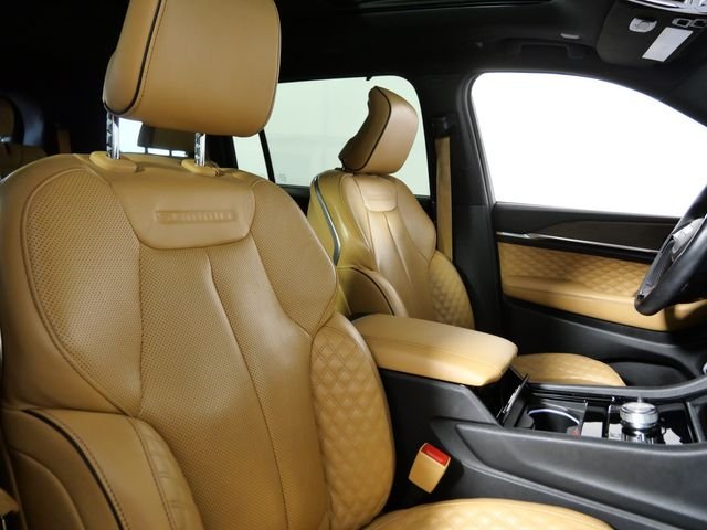 Certified Used 2023 Gray Jeep Summit image 12