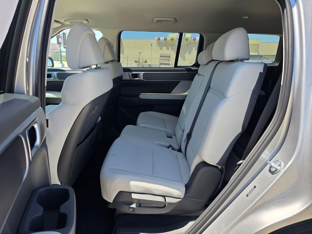 New 2026 Silver Hyundai SE image 14