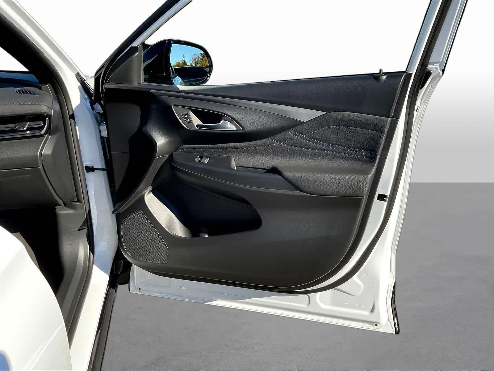 2026 Buick Envista Sport Touring - Photo 29