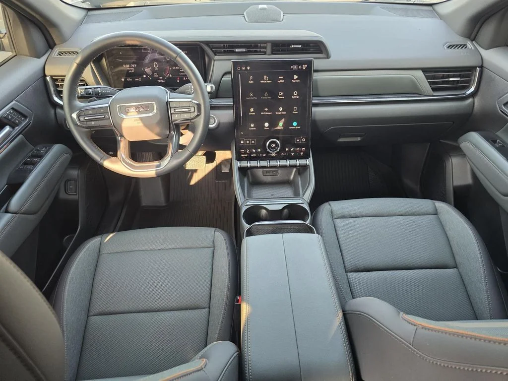 Used 2026 Sterling Metallic GMC AT4 image 11