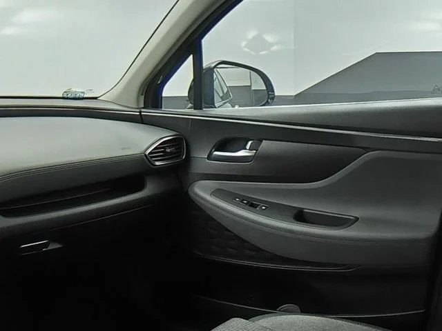 Used 2023 Black Hyundai SEL image 40