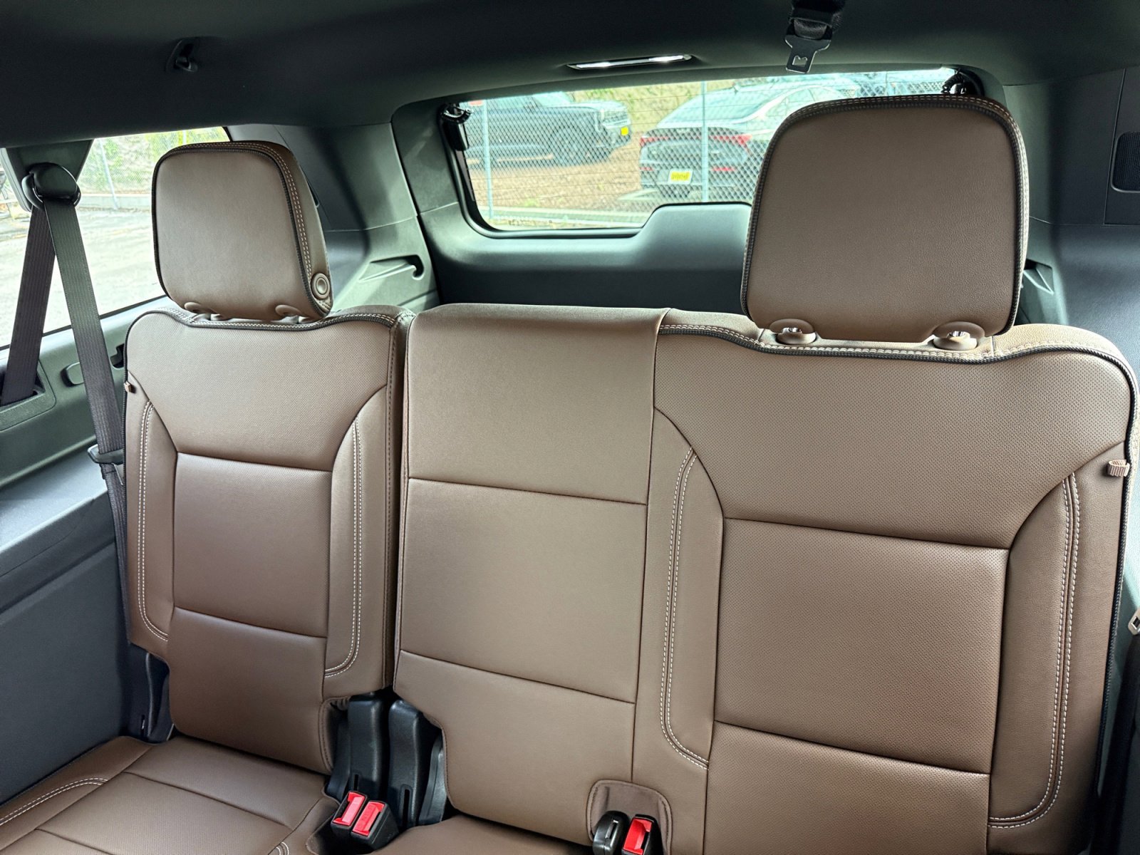 2026 Chevrolet Suburban High Country - Photo 21