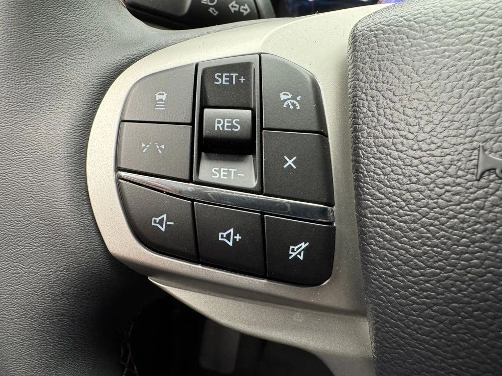 New 2026 Vapor Blue Metallic Ford Active image 15