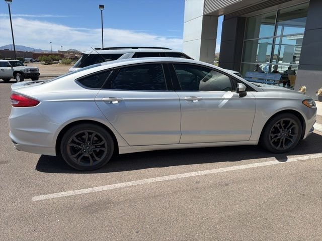 2018 Ford Fusion SE FWD's photo
