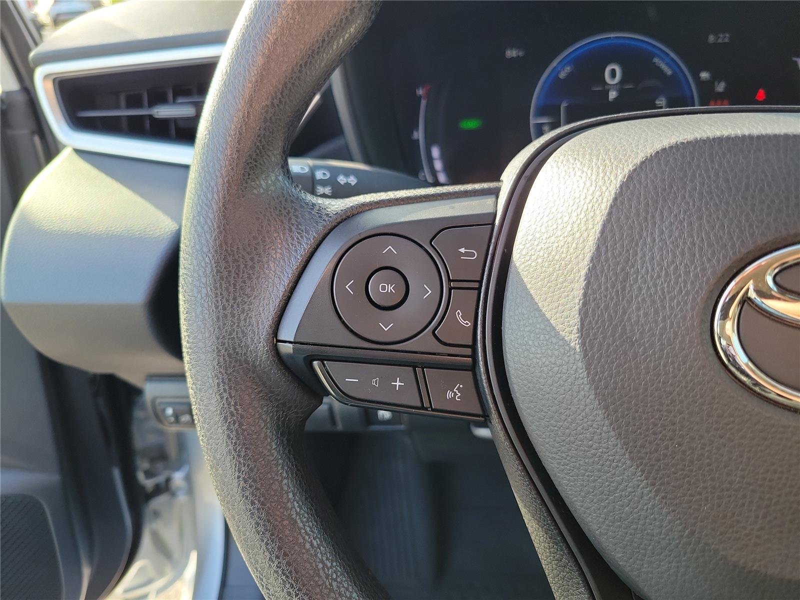 Used 2026 Classic Silver Metallic Toyota Hybrid LE image 22