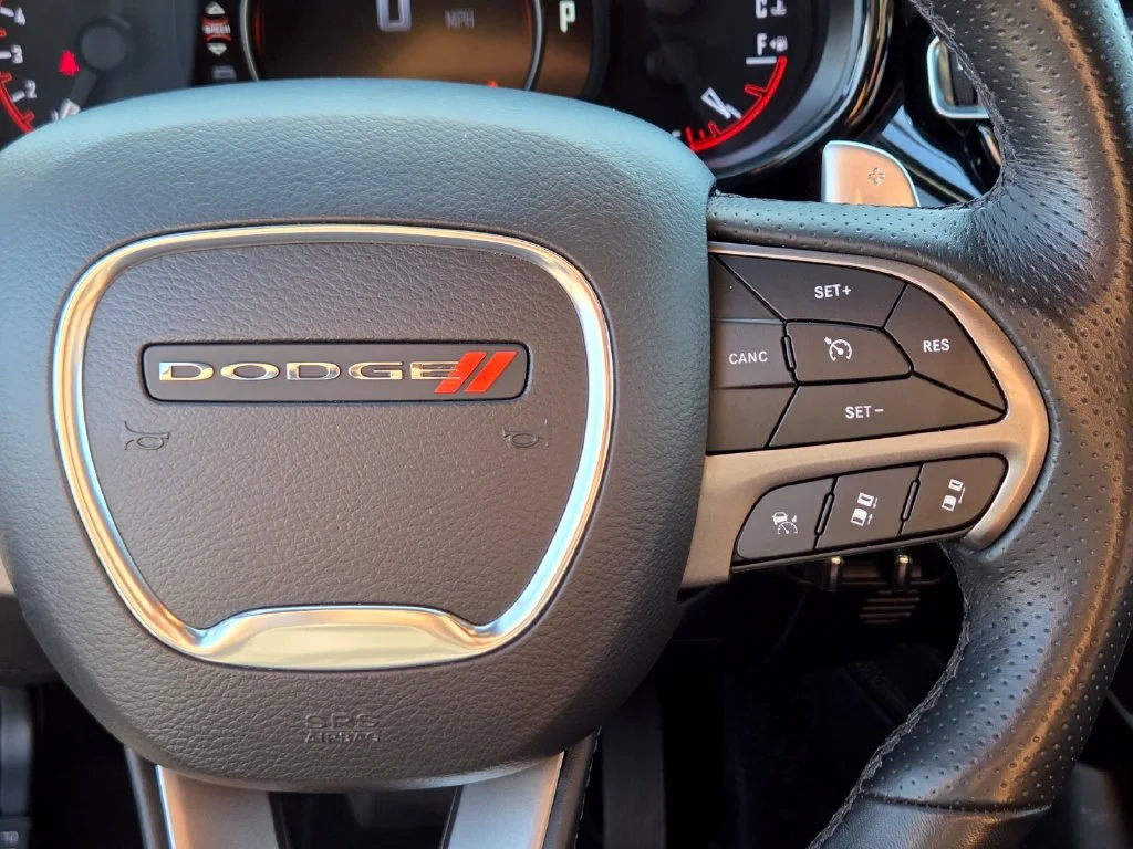 Used 2022 White Dodge Citadel image 30