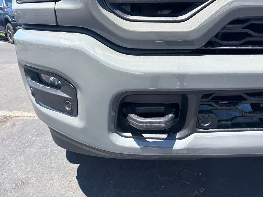 New 2026 Ceramic Gray Clear-Coat Exterior Paint RAM BIG HORN image 9