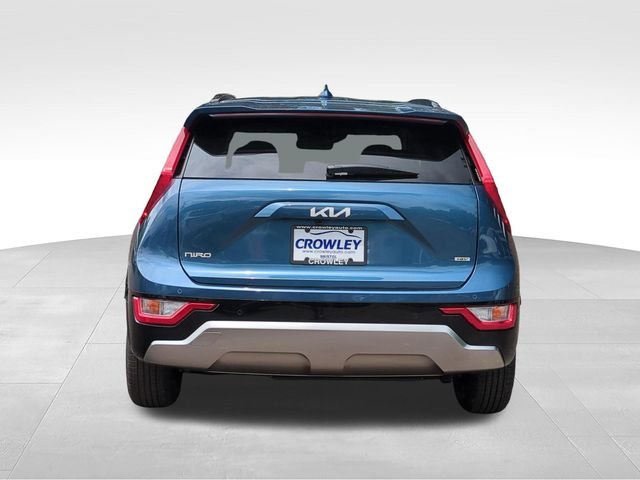 New 2026 Mineral Blue Kia SX image 4