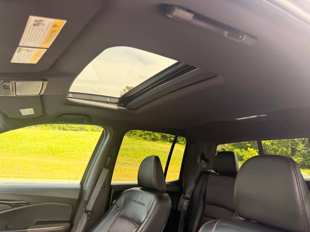 Used 2023 Black Honda Black Edition image 32