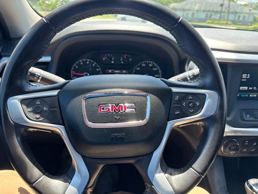 Used 2019 Gray GMC SLE-1 image 14