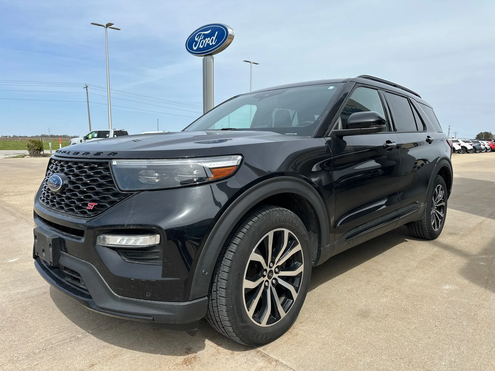 2020 Ford Explorer ST - Photo 9