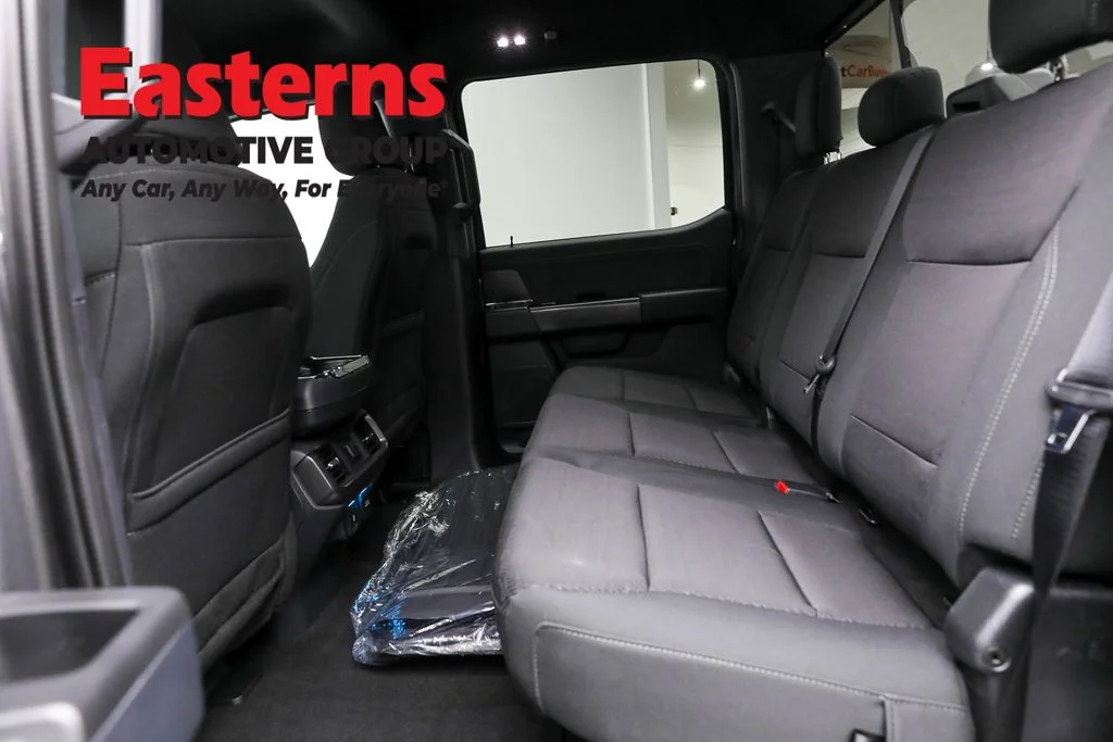 Used 2024 Gray Ford XLT image 21