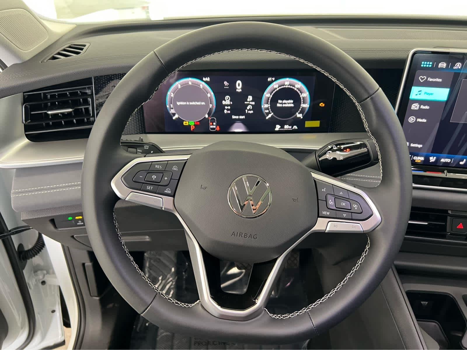 New 2026 Pure White Volkswagen SE image 15