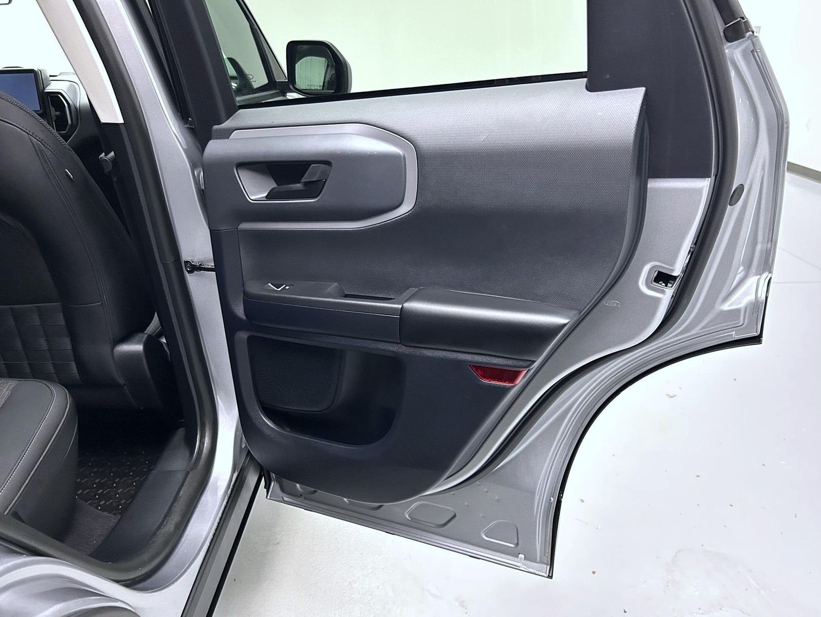 Used 2023 Silver Ford Big Bend image 17