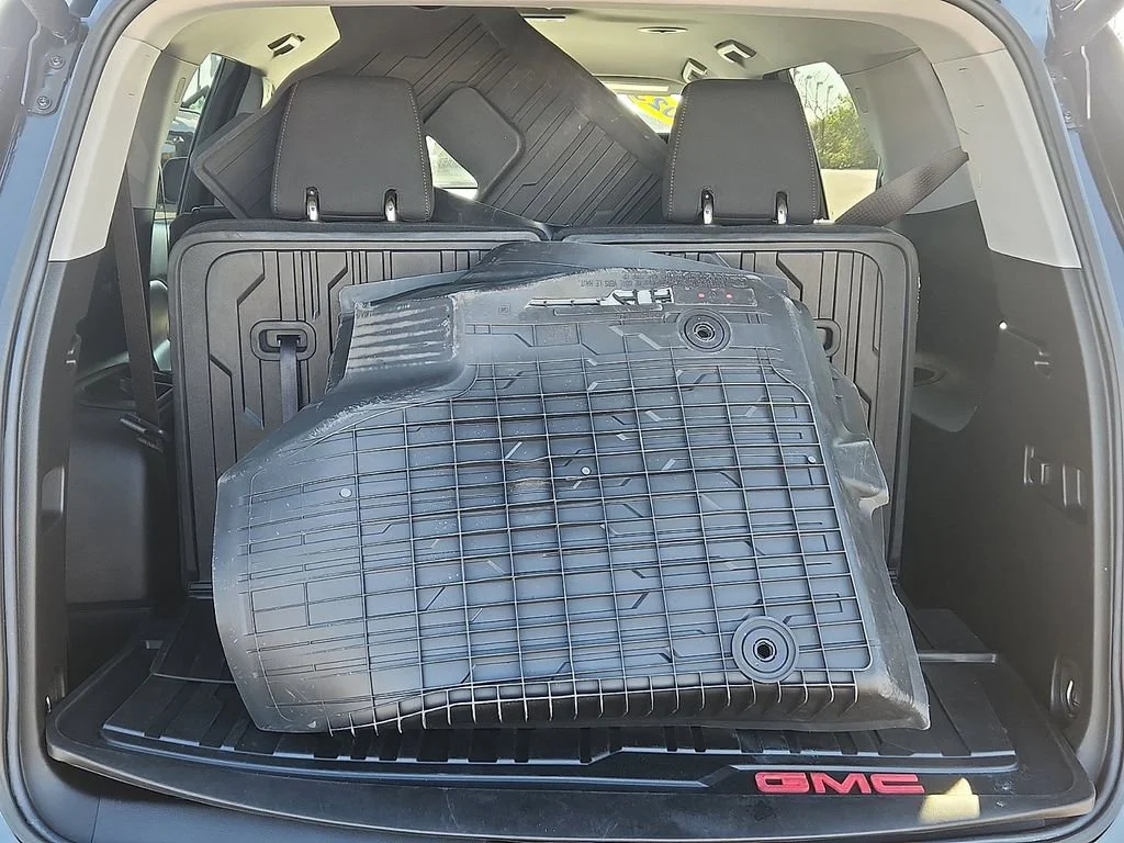 2023 GMC Acadia AT4 - Photo 29