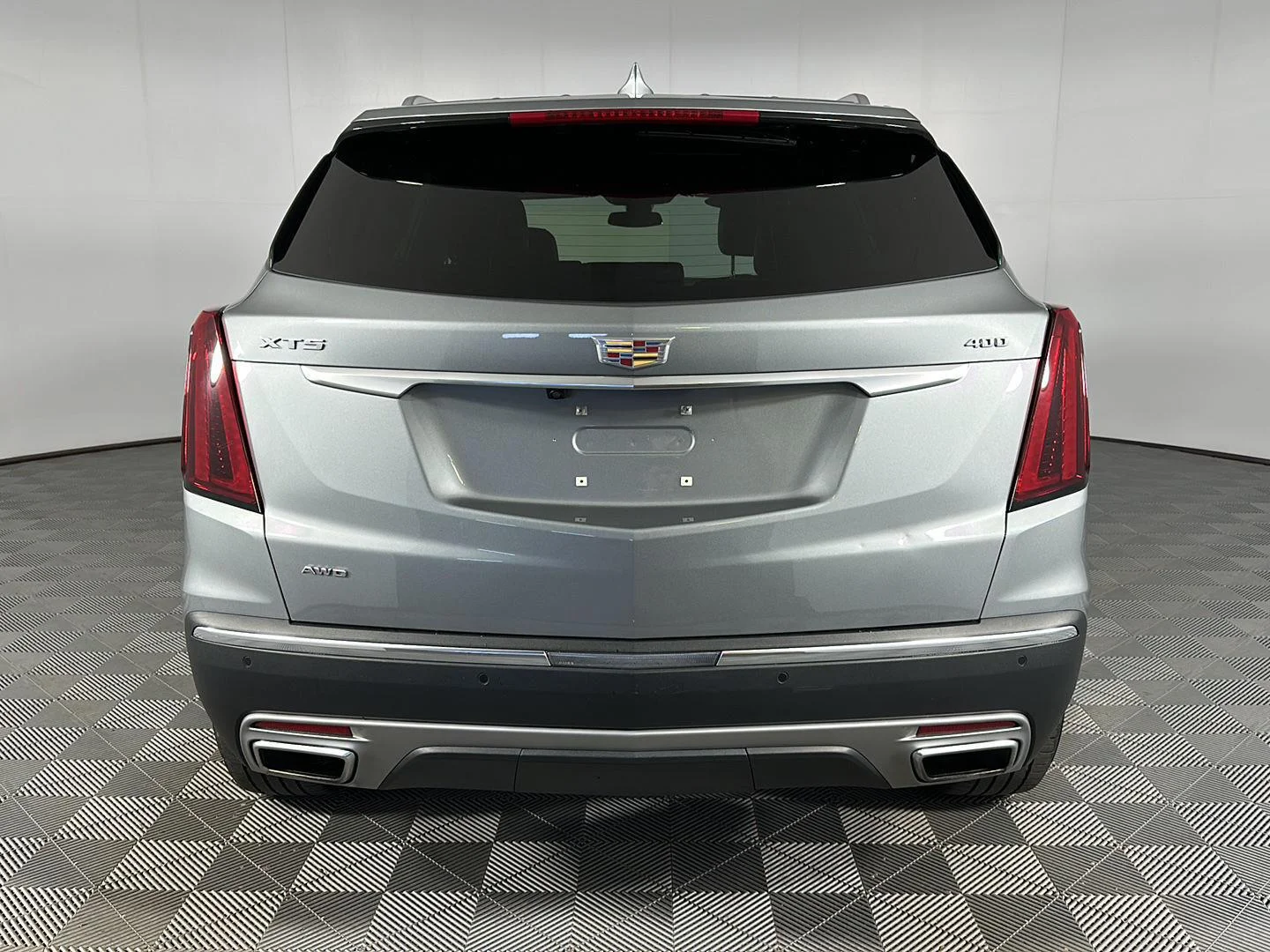 Used 2023 Argent Silver Metallic Cadillac AWD Premium Luxury image 25