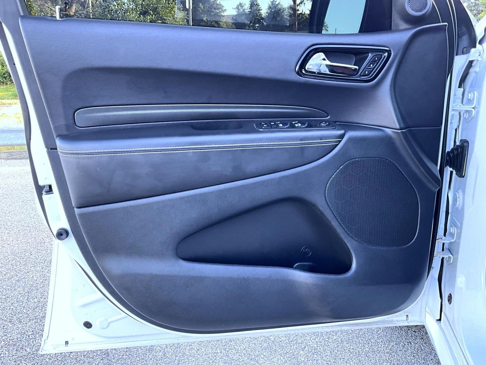 Used 2023 White Dodge SRT Hellcat Plus image 10