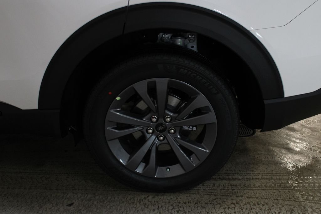 2026 Ford Explorer Active - Photo 29