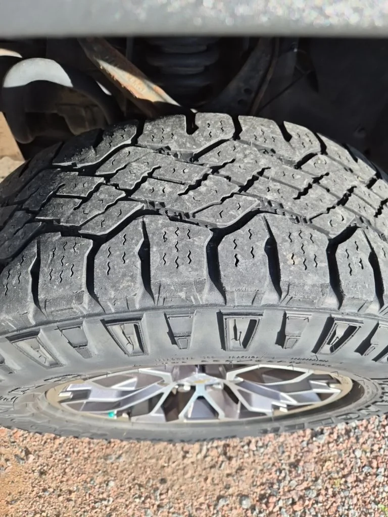 Used 2018 Black Chevrolet ZR2 image 3