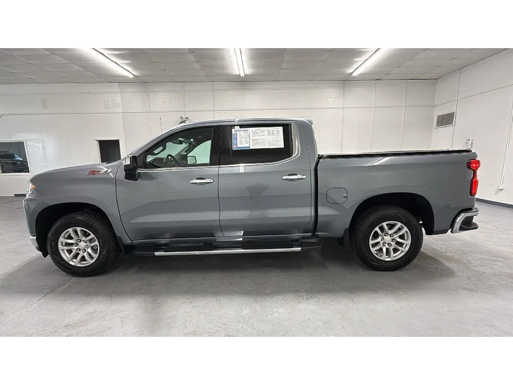 Used 2019 SATIN STEEL METALLIC Chevrolet LTZ image 13
