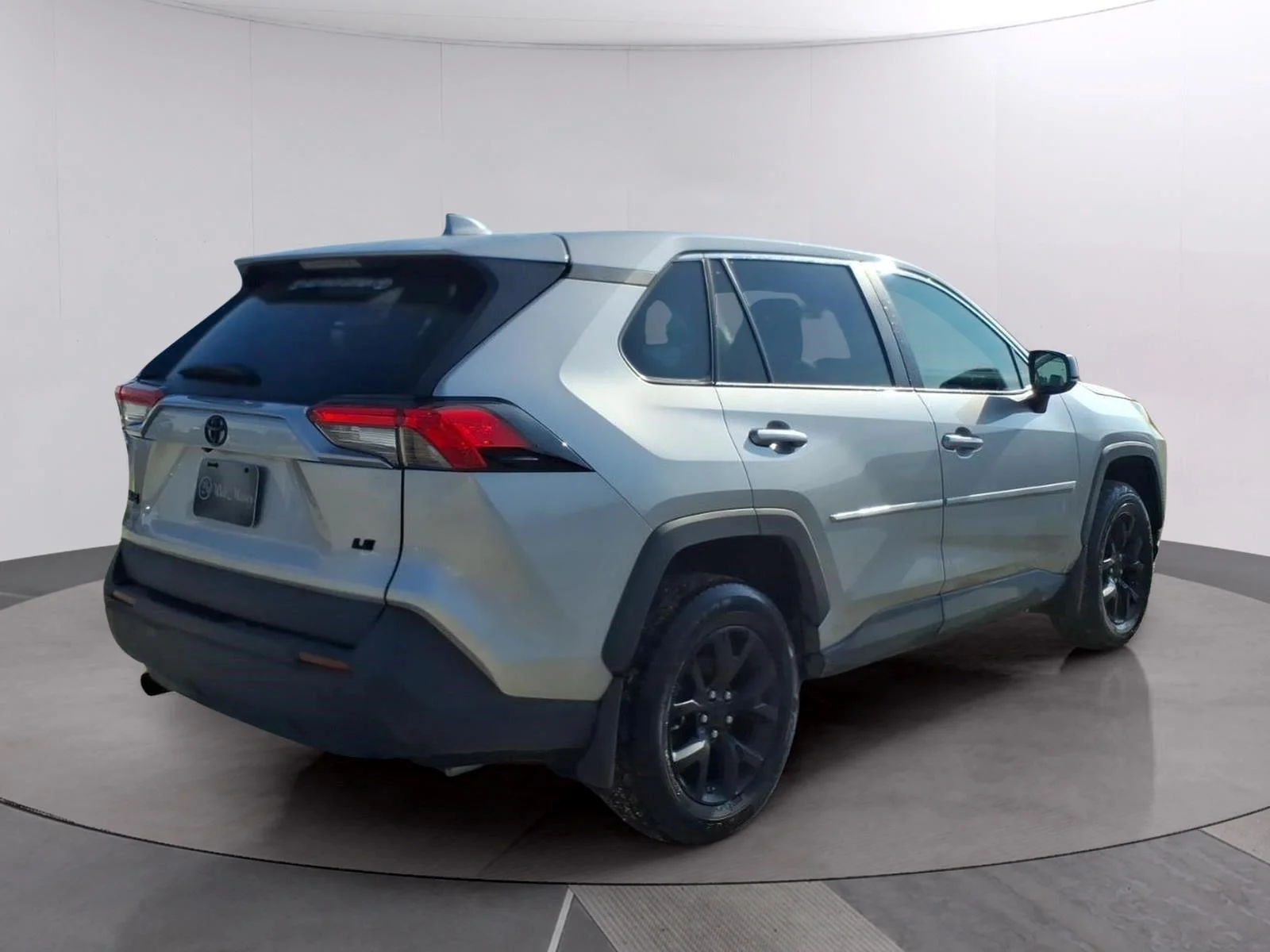 Used 2024 Silver Sky Metallic Toyota LE image 5