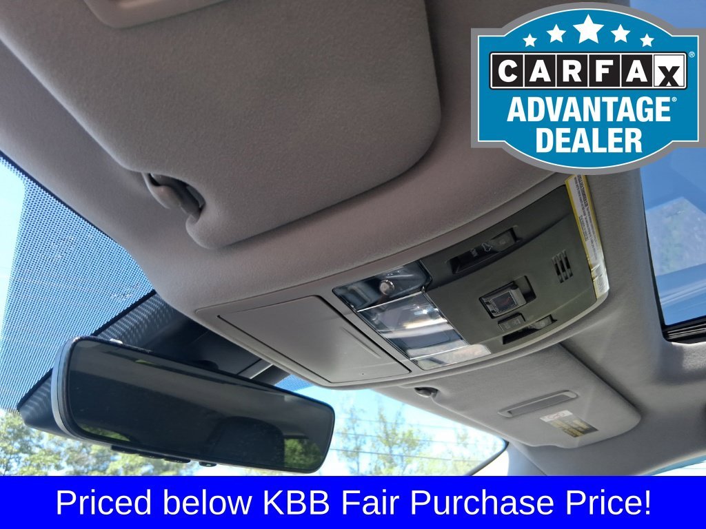 Used 2021 Silver Lexus 350 image 31