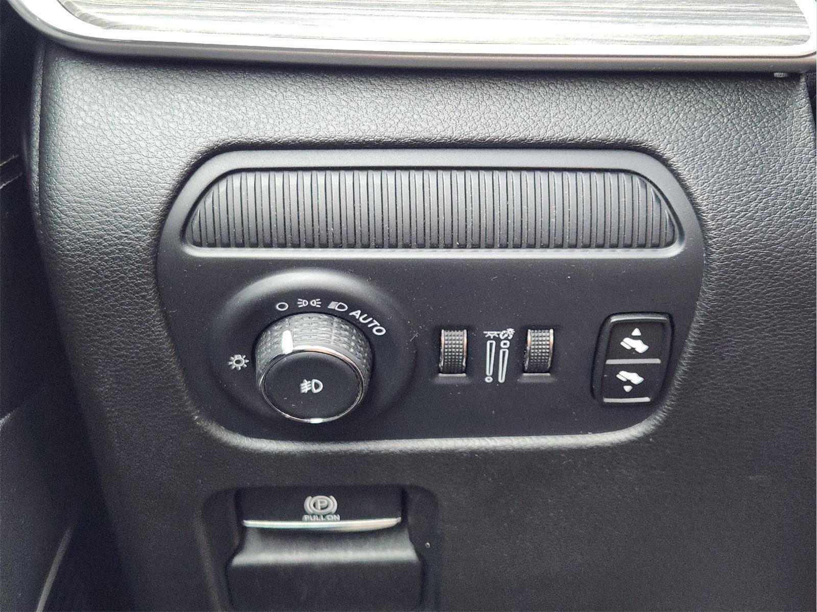 Used 2024 Bright White Clearcoat Jeep Series II image 18