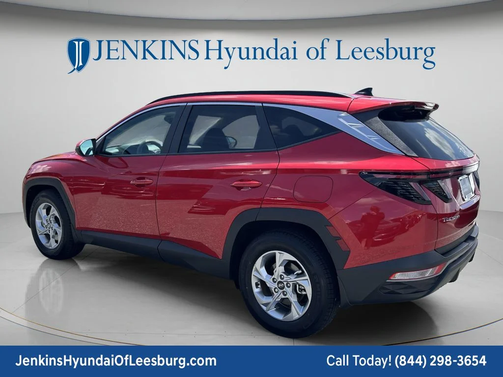 Used 2023 Red Hyundai SEL image 7