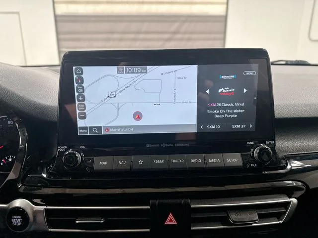 Used 2022 Gray Kia EX image 21