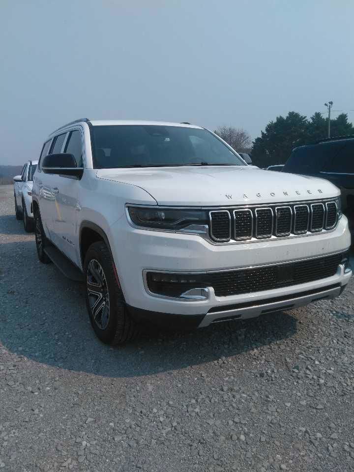 2024 Jeep Wagoneer Series II's photo