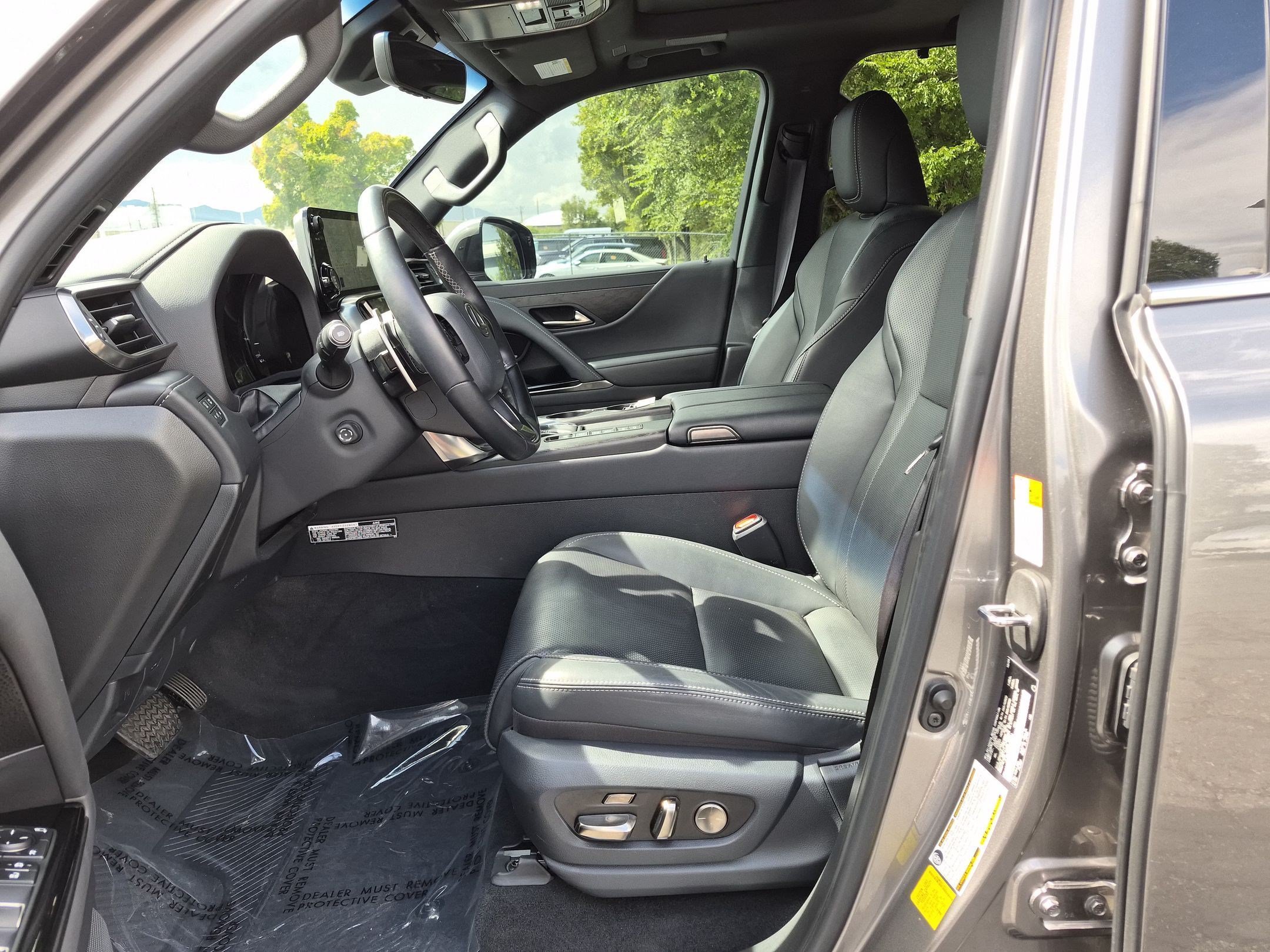 Certified Used 2024 Manganese Luster Lexus LX 600 Luxury image 26