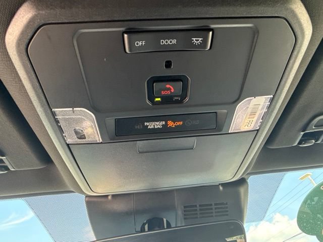 2025 Toyota Tacoma SR5 - Photo 28