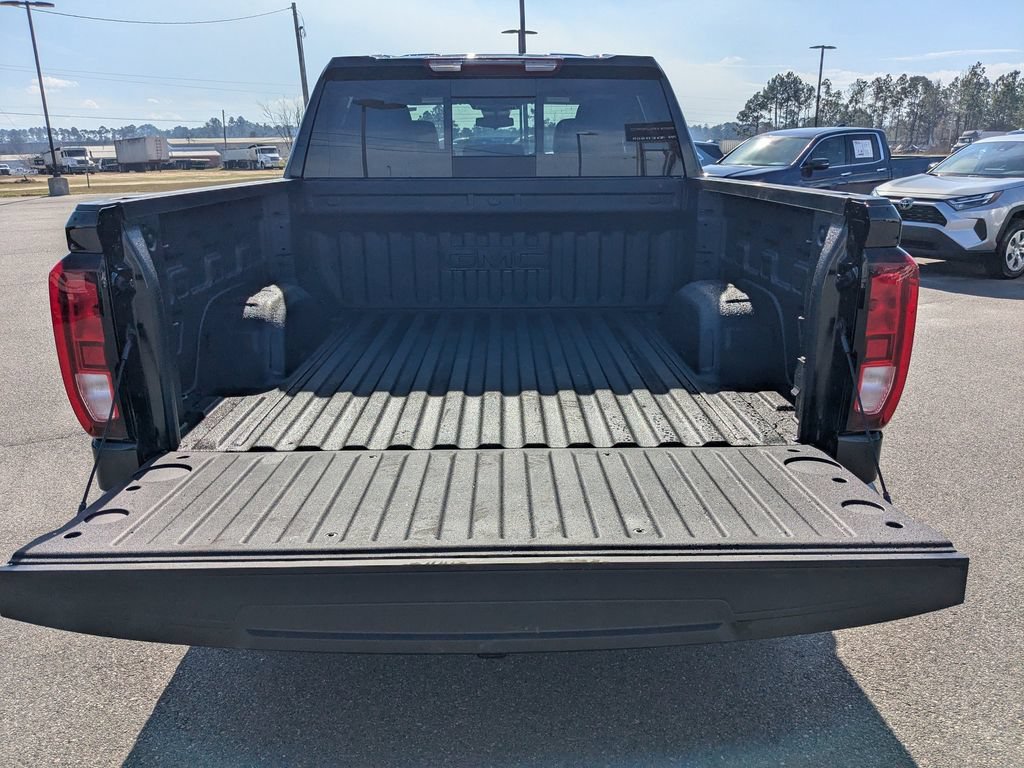 New 2026 Onyx Black GMC Elevation image 13