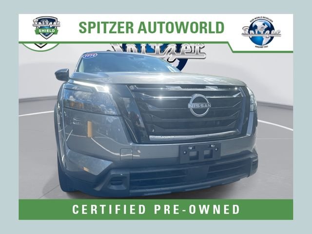 2024 Nissan Pathfinder SV